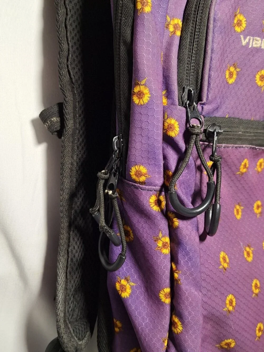 Vibedration Hydration Backpack w/o bladder, Purple with Sunflowers, Used